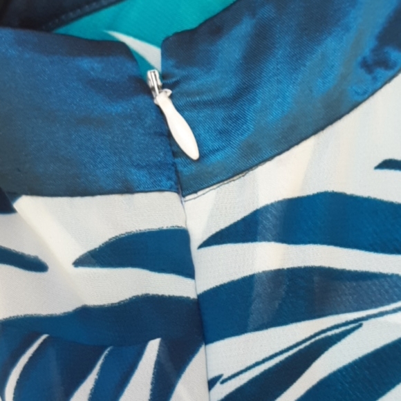 Signature by Robbie Bee dress - Picture 5 of 7